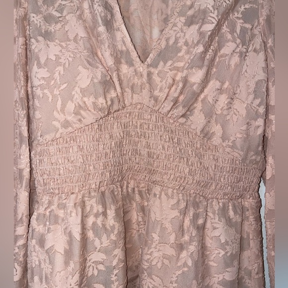 BCBGMAXAZRIA Womens V-neck Woven Floral Peasant Long Sleeve lined blouse Top EUC - Picture 6 of 16